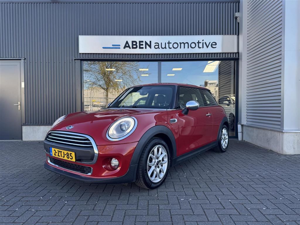 MINI Cooper 1.2 100PK One Business 3-deurs (NAVI|PDC|SFEER|A, Gebruikt, 4 stoelen, 49 €/maand, Bedrijf