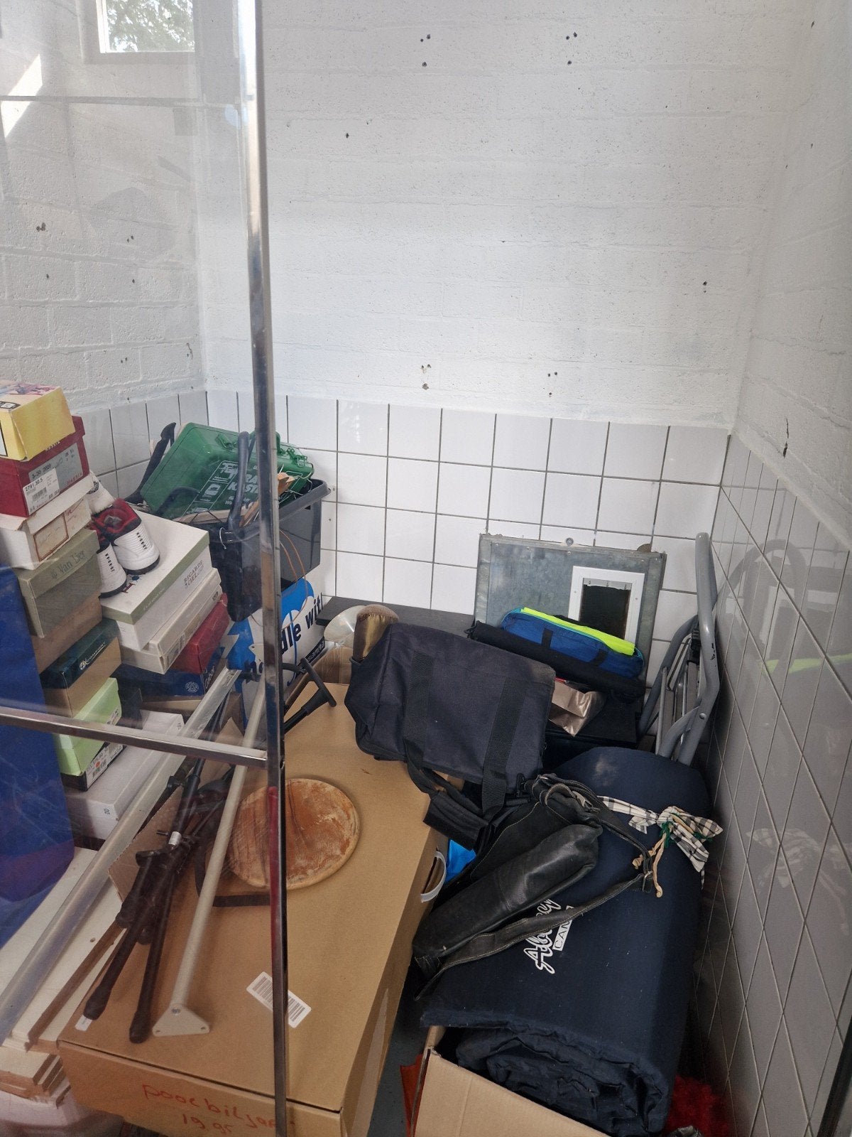 partij rommelmarktspullen, Ophalen, H, E, P