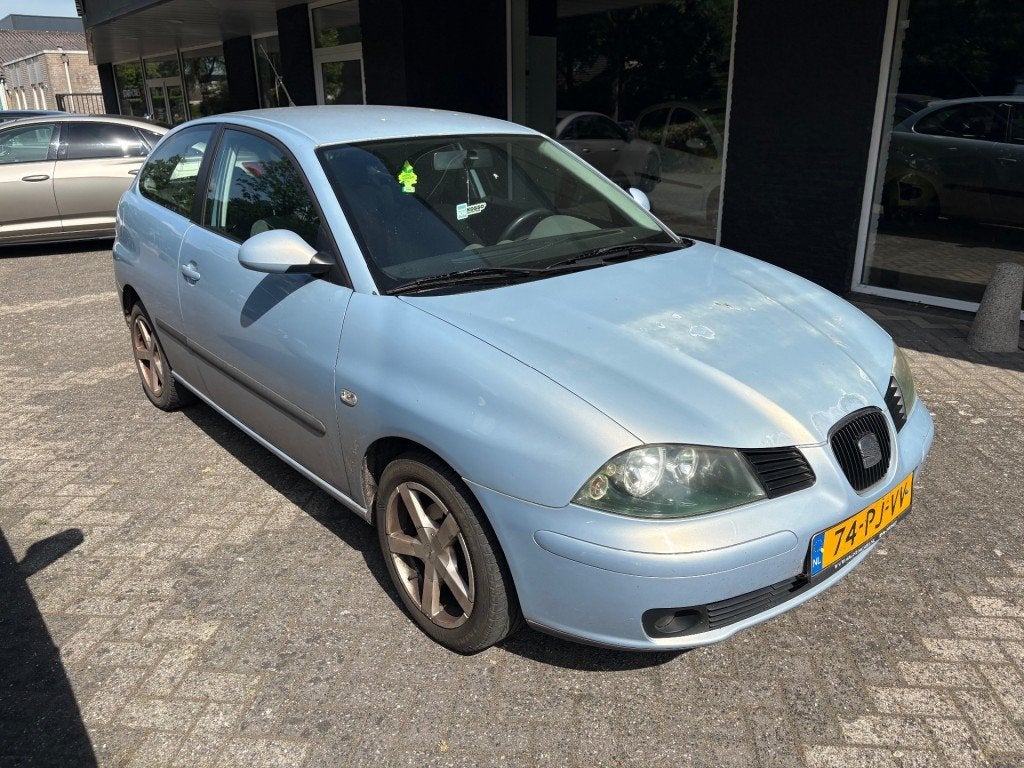 Seat IBIZA 1.4-16V STYLANCE only export, Voorwielaandrijving, Startonderbreker, 4 cilinders, Blauw