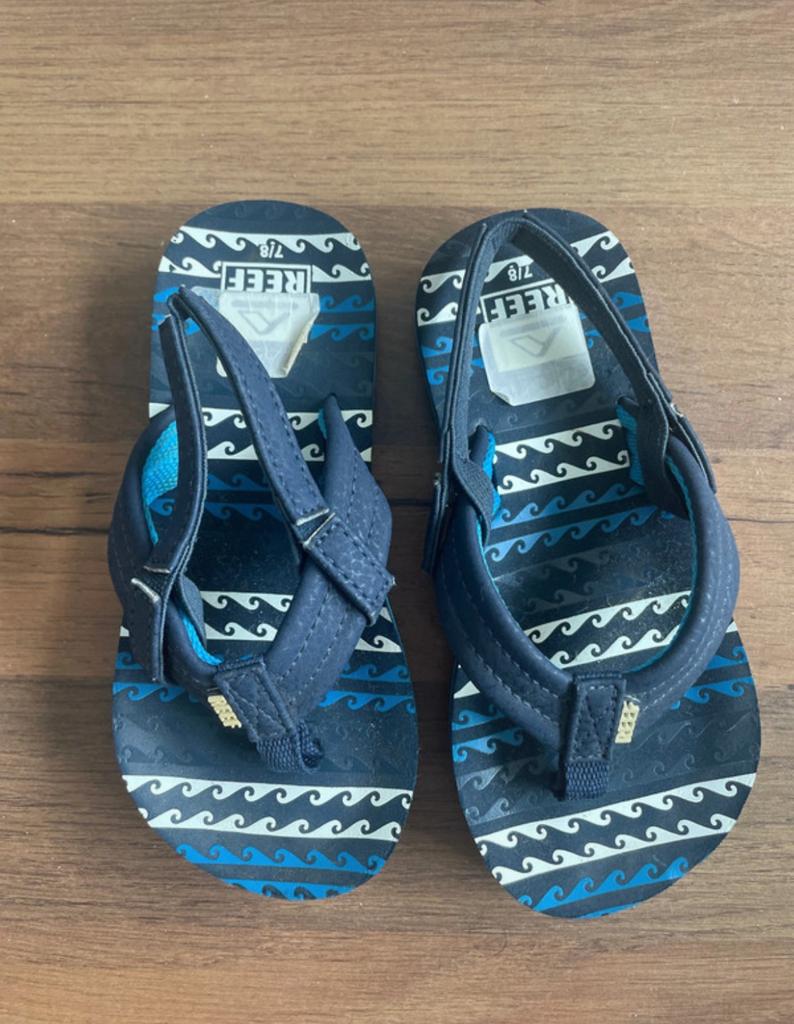 Reef Slippers voor jongens - Maat 24/25, Ophalen of Verzenden, Gebruikt, Jongen, Overige typen