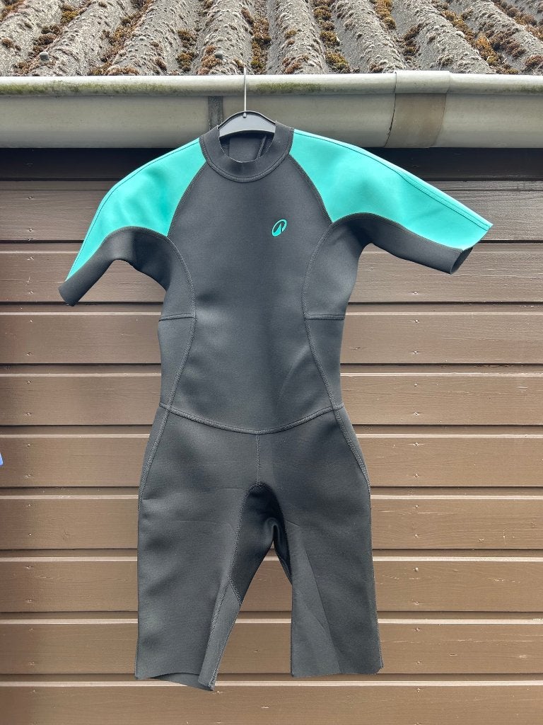 Wetsuit shorty maat plusminus 12 jaar, 1 jaar gebruikt, Watersport en Boten, Wetsuit, Gebruikt, Onbekend, Ophalen of Verzenden