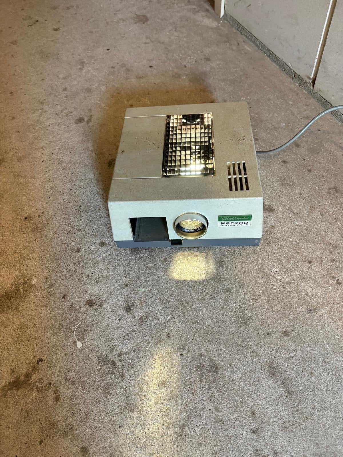 Vintage Parkeo Diaprojector met Draagkoffer, Ophalen of Verzenden, Gebruikt