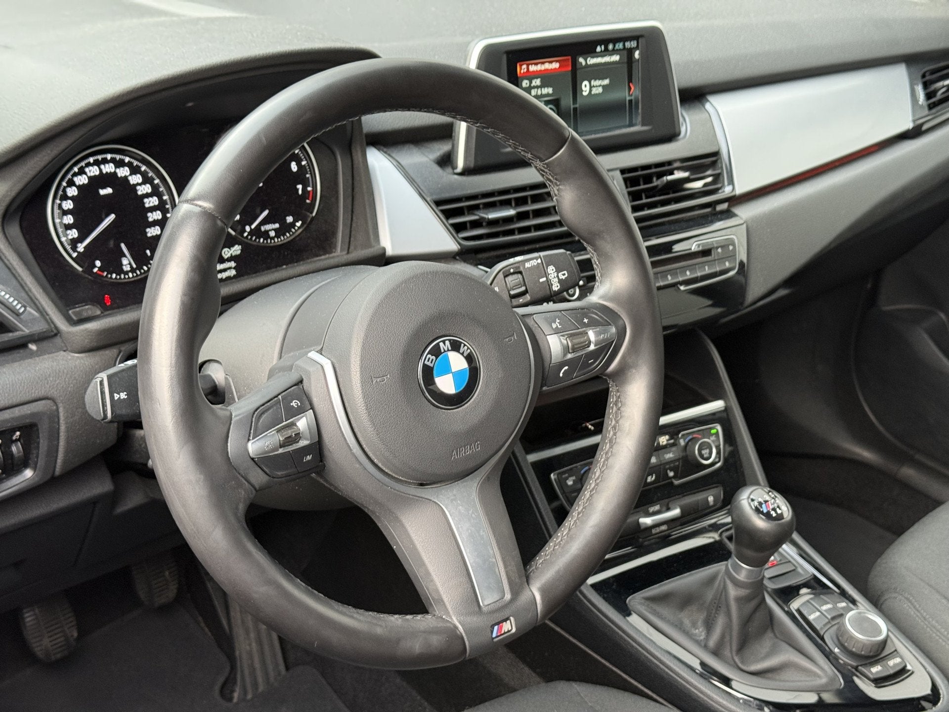 BMW 2 Serie Active Tourer 218i High Executive | Clima | M St, Auto's, Voorwielaandrijving, 1330 kg, Stof, Gebruikt