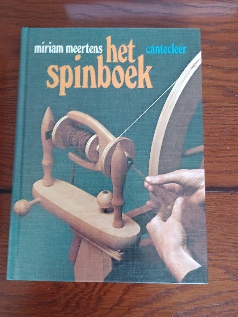 Het spinboek Compleet handboek in nieuwstaat spinnen vezels, Ophalen of Verzenden, Zo goed als nieuw, Miriam Meertens, Overige onderwerpen