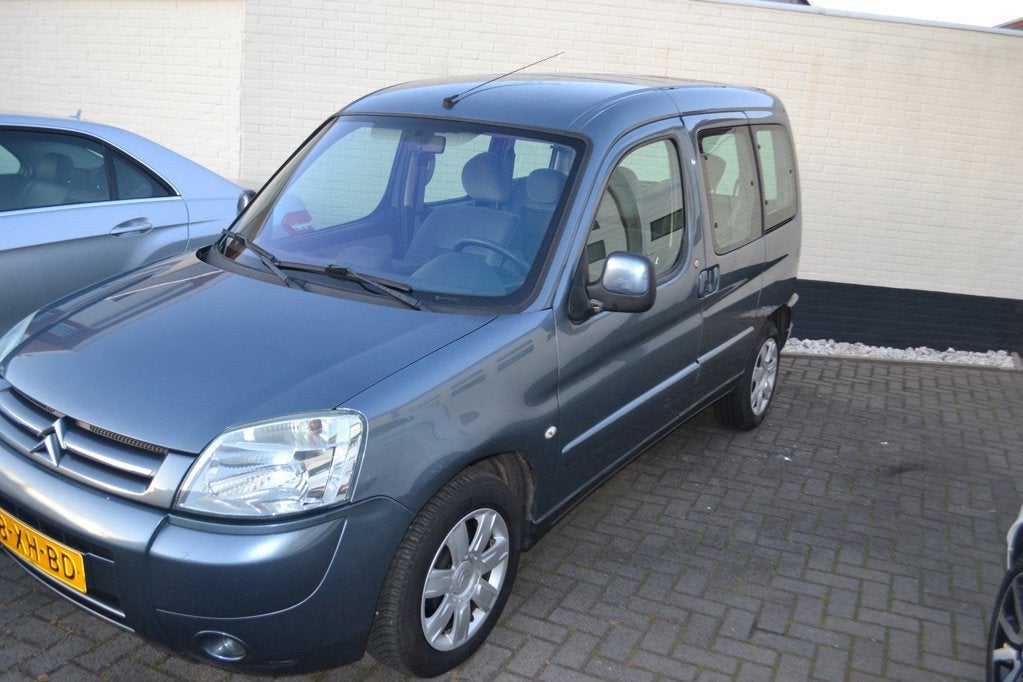 Citroen Berlingo 1.6i 16V M.sp. CoolT/Airco/Trekhaak, Auto's, Citroën, Stof, Gebruikt, Origineel Nederlands, Handgeschakeld
