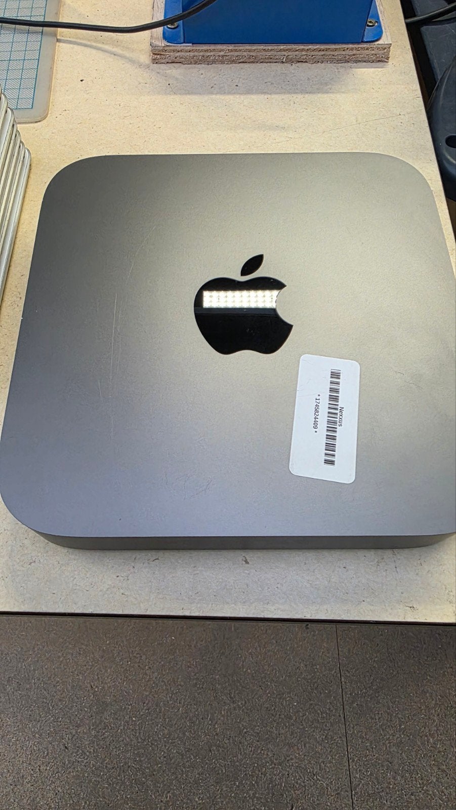 Mac Mini (late 2018) Zo goed als nieuw - 8GB RAM i3-8Gen, Computers en Software, One Apple Park Way, Cupertino, CA 95014, USA