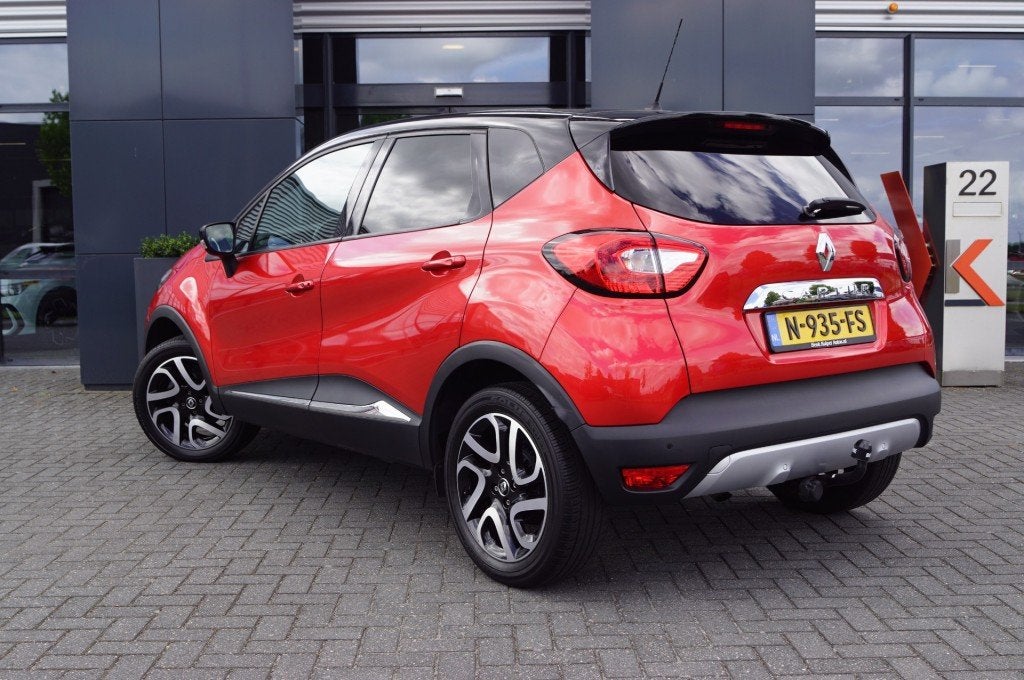 Renault CAPTUR 1.2 TCe XMod 120pk / Navi / PDC / Camera / ke, Voorwielaandrijving, Gebruikt, 4 cilinders, Met garantie (alle)