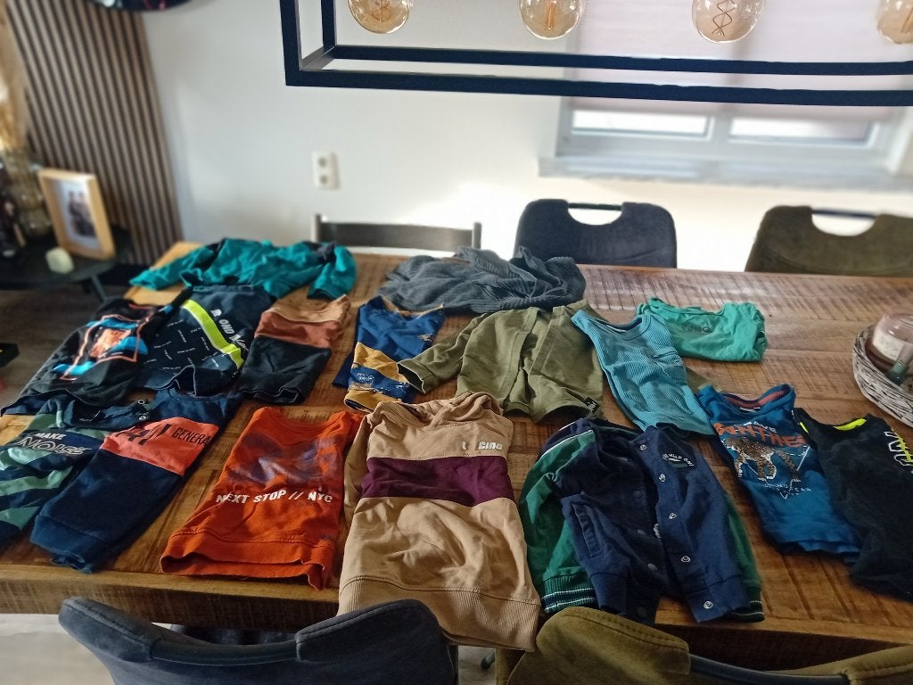 Jongenskleding 15 truien/ shirts met lange mouwen, Kinderen en Baby's, Ophalen of Verzenden, Gebruikt, Maat 92