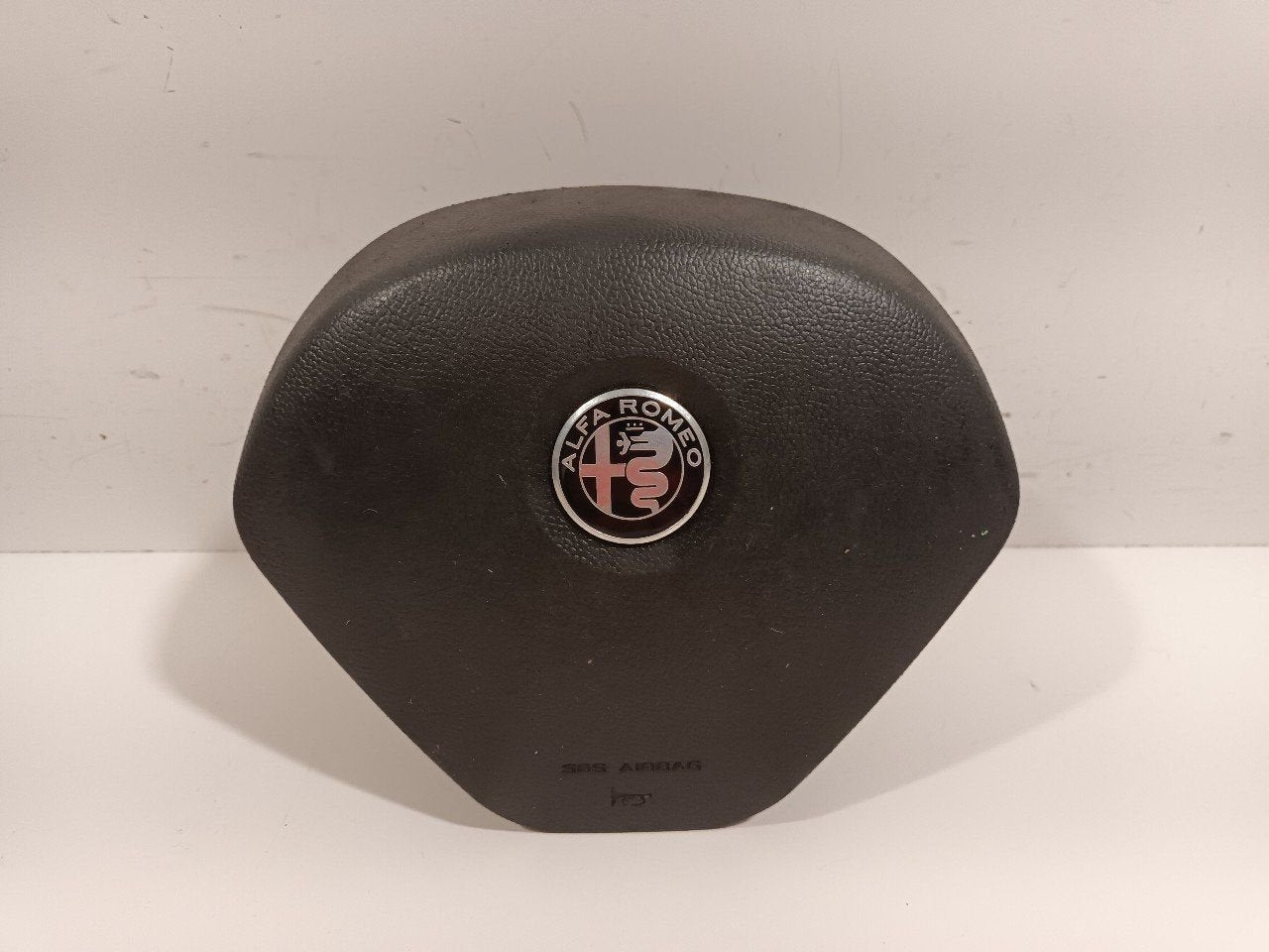 Airbag stuur Alfa Romeo Giulietta, Onderdelen@venauto.nl, Van der Ven Autorecycling B.V., Gebruikt, Ettenseweg 76, 4706 PB Roosendaal, The Netherlands