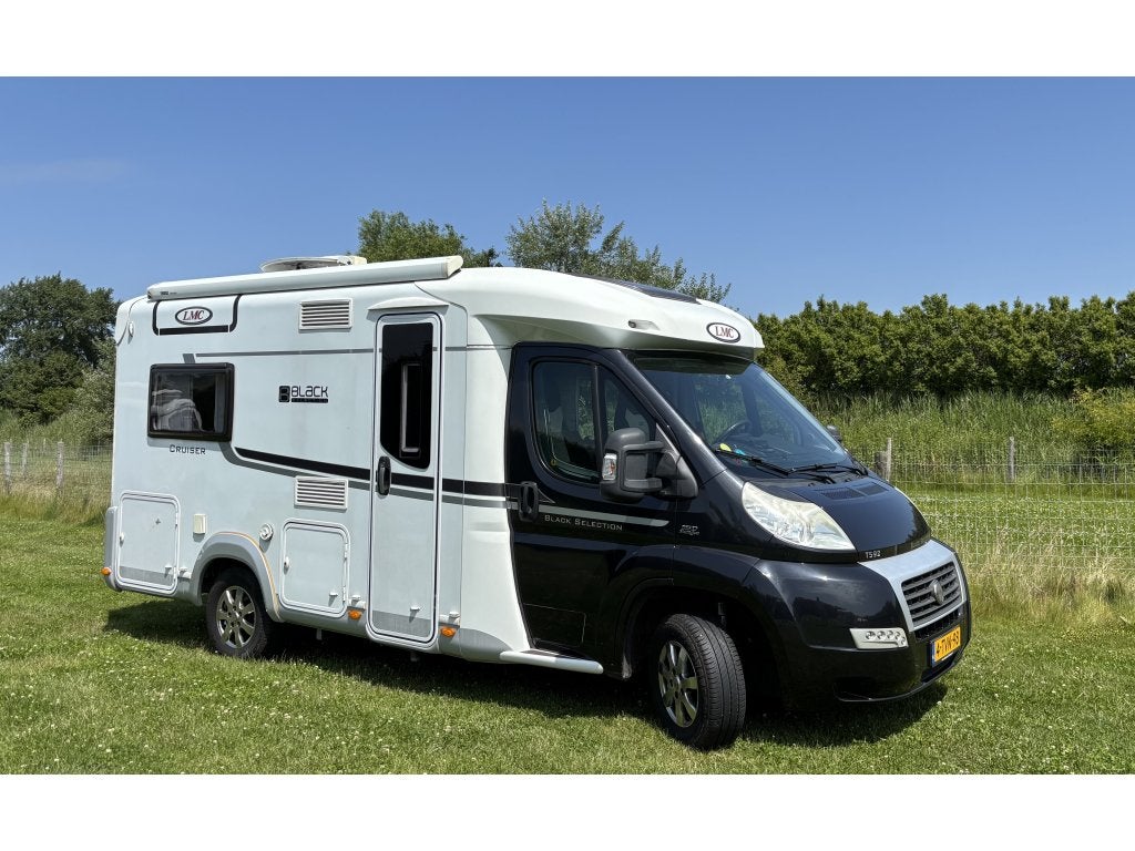 LMC black edition T592 compact (1049386), Fiat, Tot en met 3, Particulier, 5 tot 6 meter