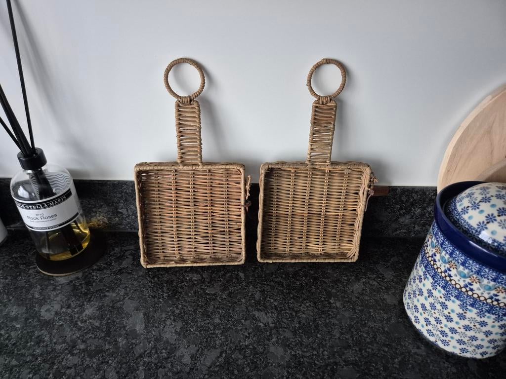 Riviera Maison Rustic Rattan dienbladen 2 stuks, Huis en Inrichting, Ophalen of Verzenden, Zo goed als nieuw, Rond, Overige materialen