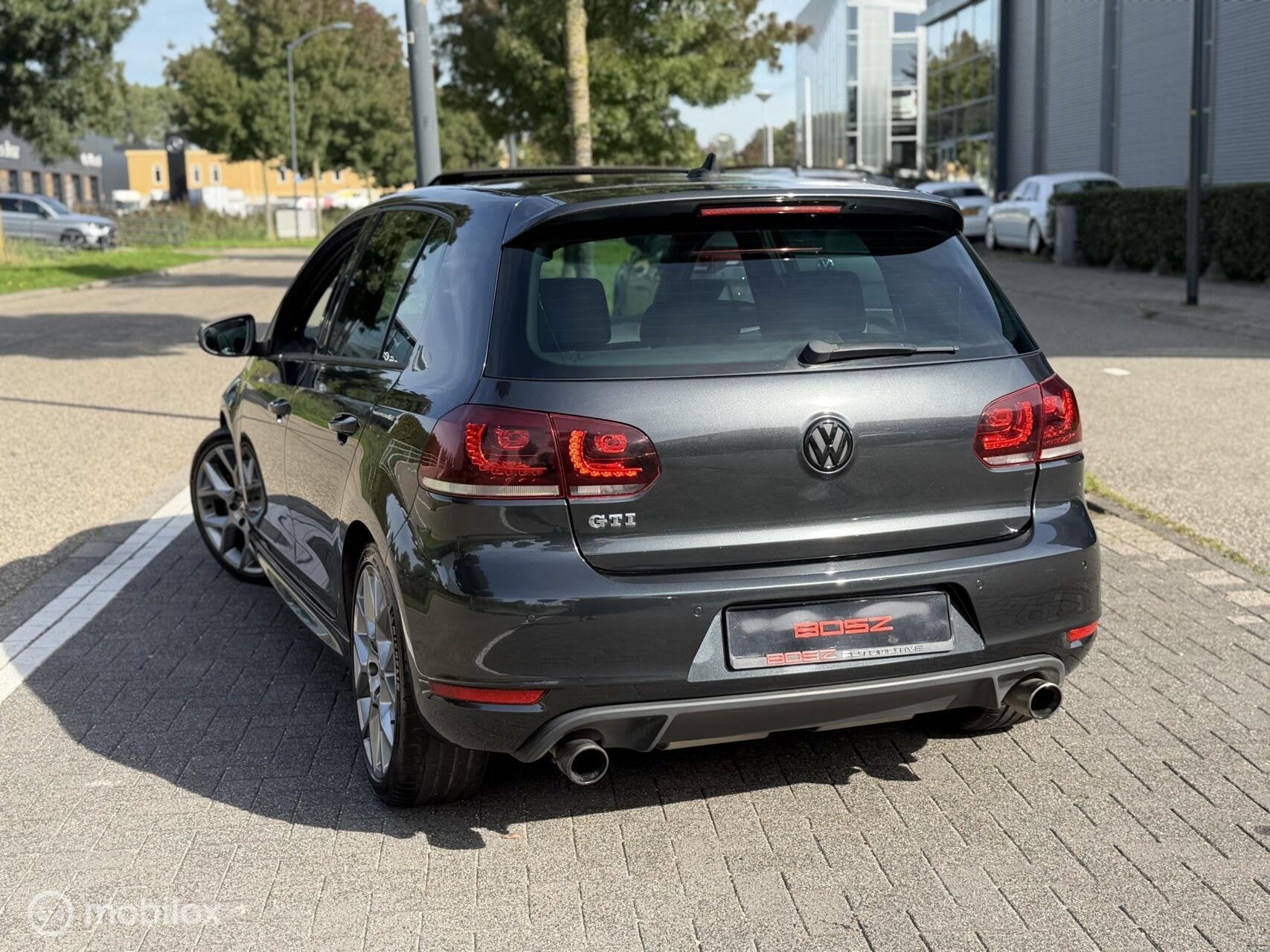 Volkswagen Golf 6 2.0 GTI Edition 35 DSG DAK DCC KEYLESS VOL, Auto's, Dealer onderhouden, 4 cilinders, 1984 cc, Xenon verlichting