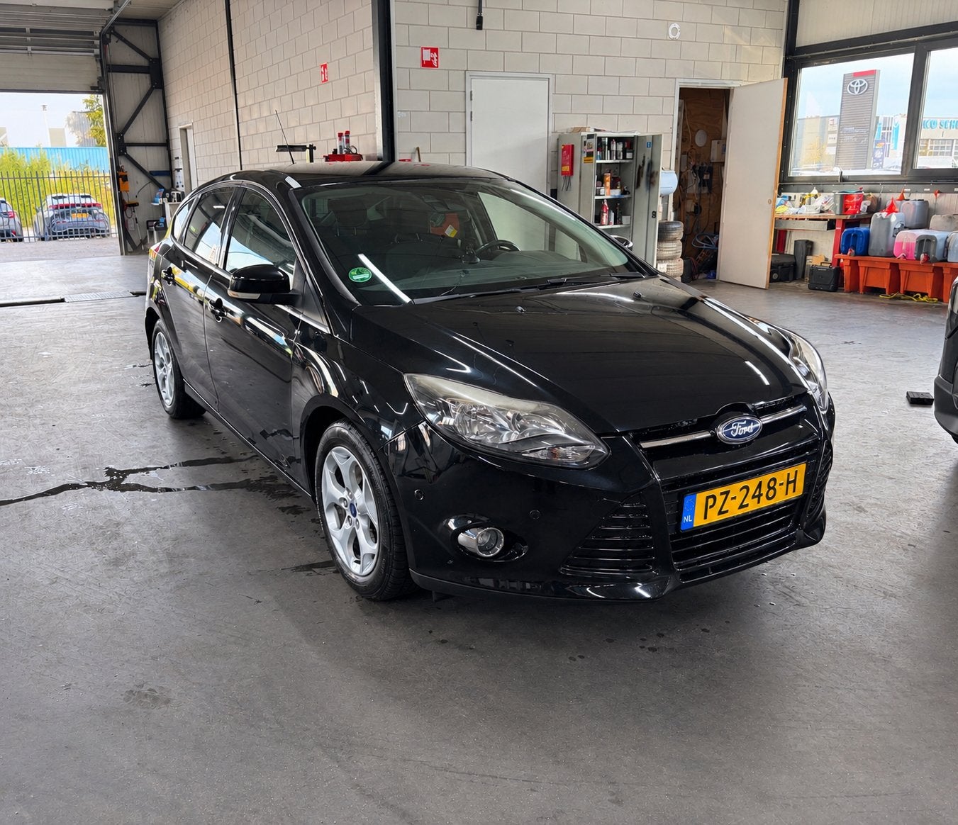 Ford Focus 1.6 Ecoboost, Auto's, 1596 cc, 4 cilinders, Zwart, 665 kg