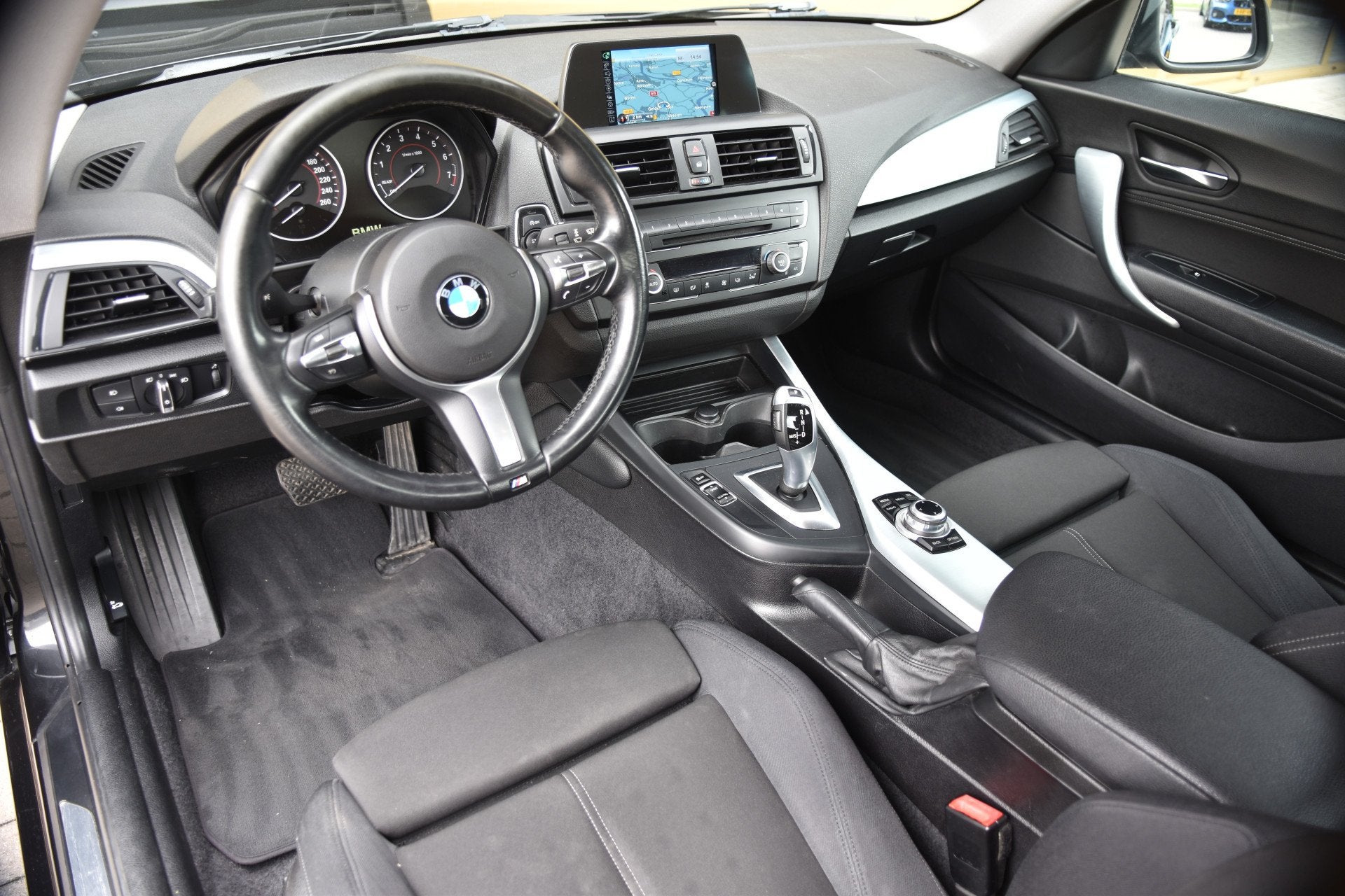 BMW 2 Serie Coupé 220i Executive * Sportstoelen * Sportline, Auto's, Automaat, Gebruikt, 4 cilinders, Met garantie (alle)