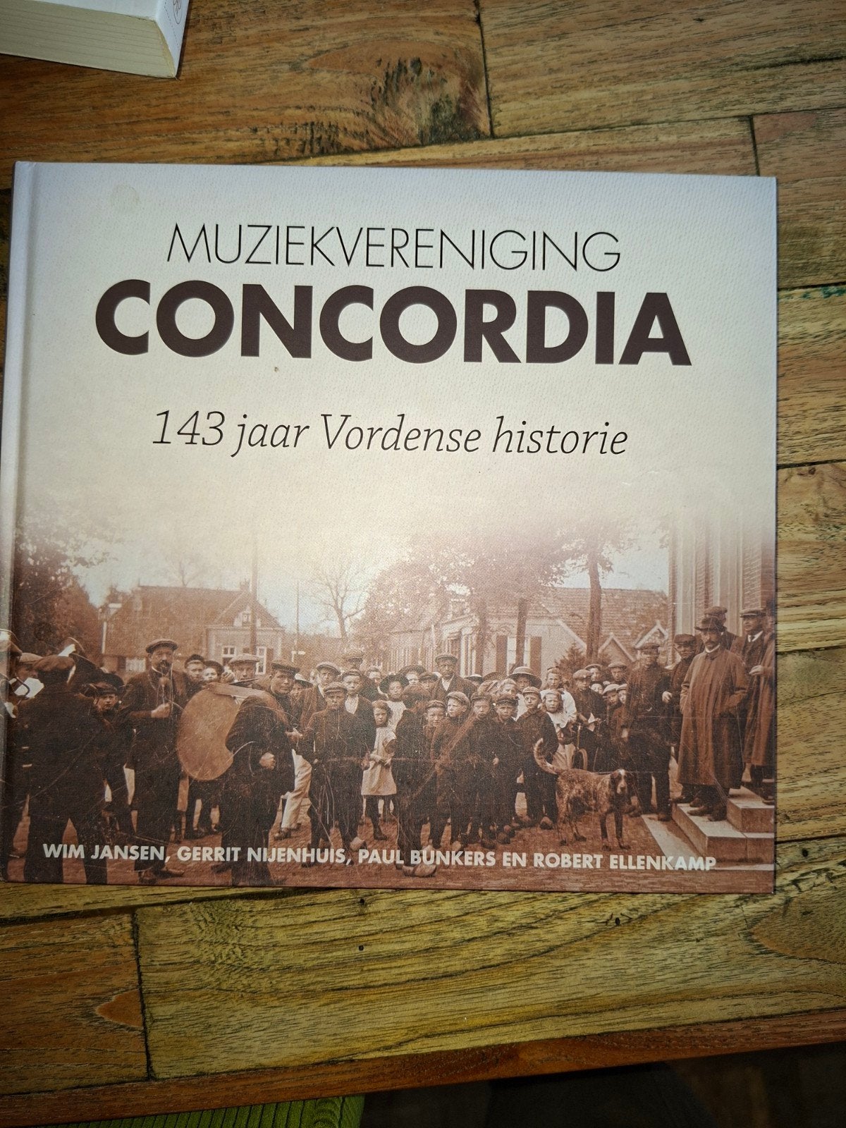 Muziekvereniging Concordia: 143 jaar Vordense historie, Boeken, Ophalen of Verzenden, Zo goed als nieuw, Overige onderwerpen