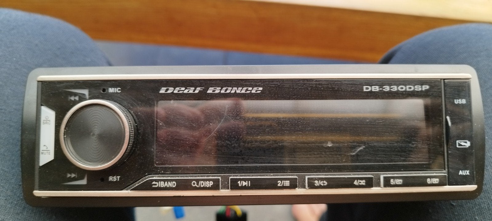 Deaf Bonce DB-330DSP Autoradio met USB en AUX, Ophalen