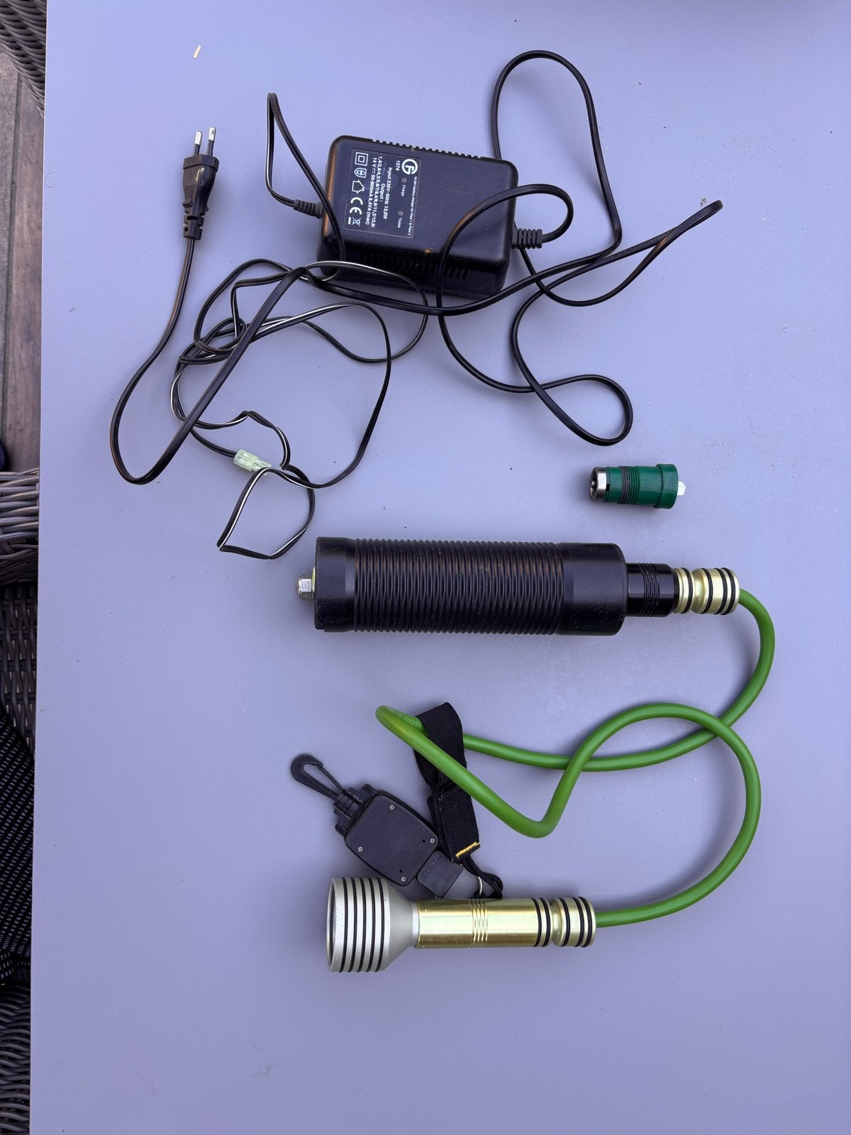 Green Force duiklamp met accu en lader, Caravans en Kamperen, Ophalen, Gebruikt, Accu