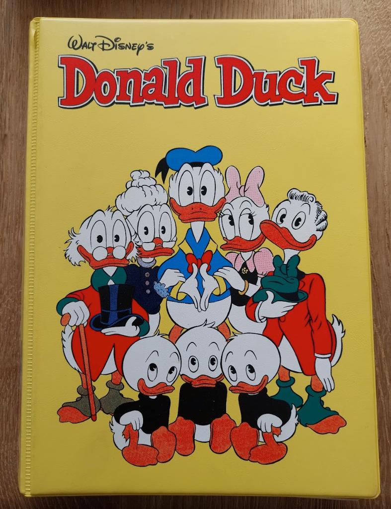 Donald Duck jaargang 1985 1986 incl originele verzamelmappen, Gelezen, Complete serie of reeks, Ophalen of Verzenden, Donald Duck
