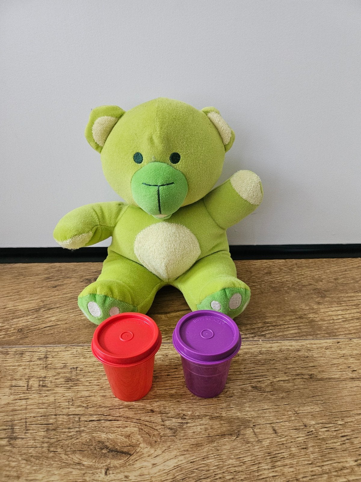 Tupperware nieuwe medicijnpotjes gekleurd €3 p.s., Overige kleuren, Overige typen, Nieuw, Ophalen of Verzenden