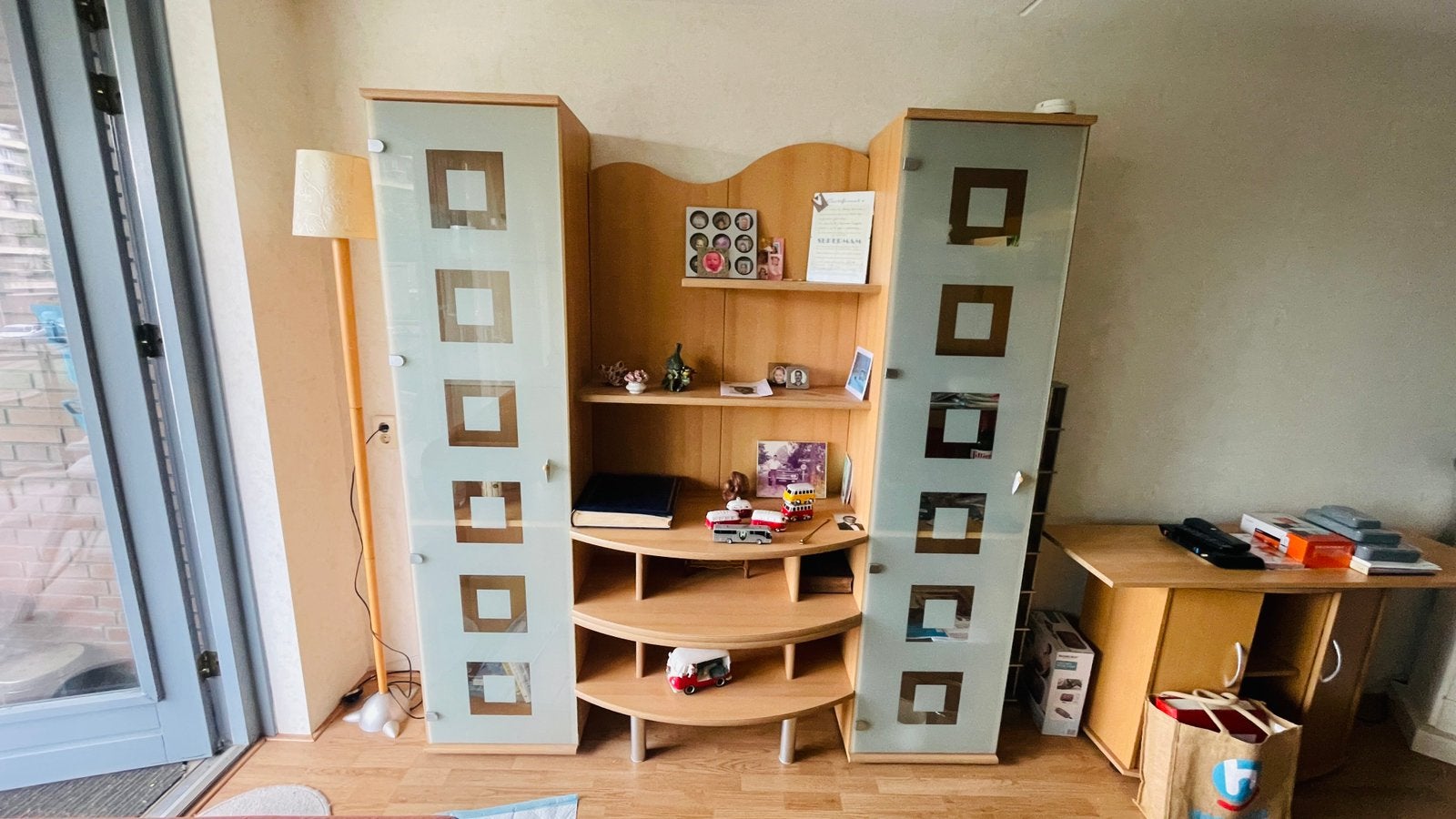 Beuken wandmeubel en losse kasten GRATIS, Huis en Inrichting, Ophalen, Overige materialen, Met deur(en), 200 cm of meer
