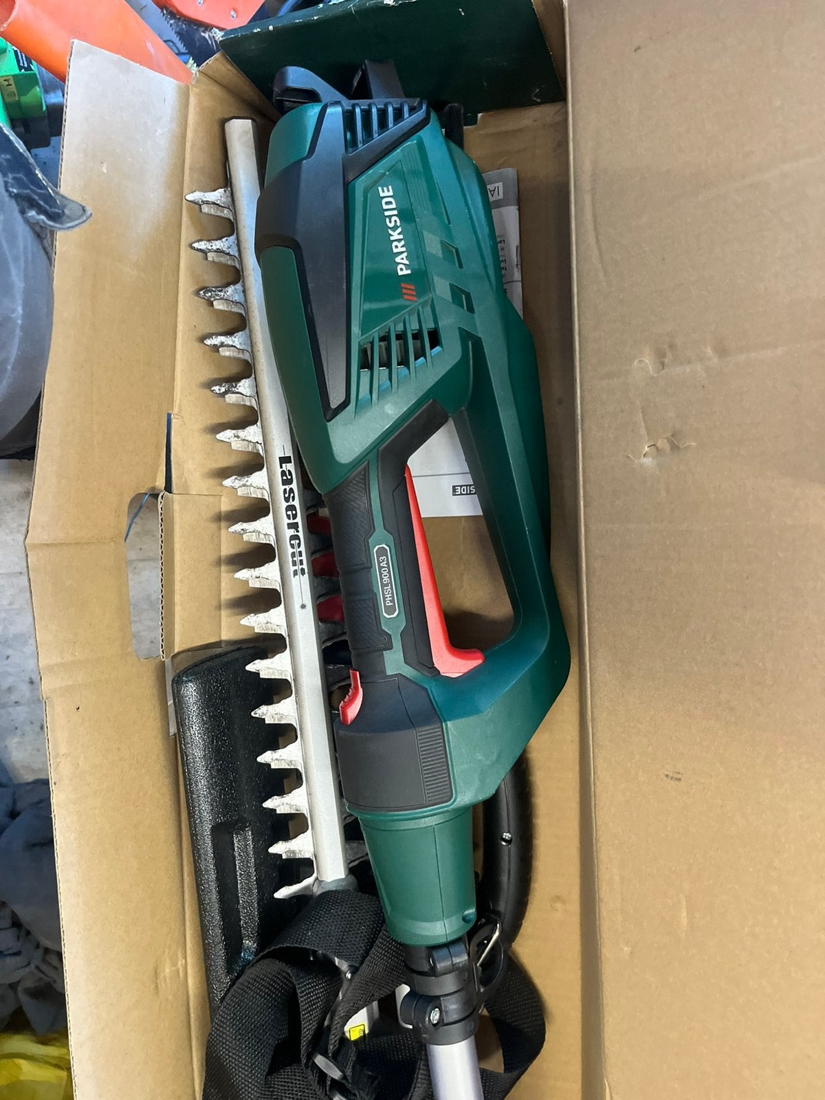Parkside Long-Handle Hedge trimmer heggenschaar, Ophalen, Zo goed als nieuw