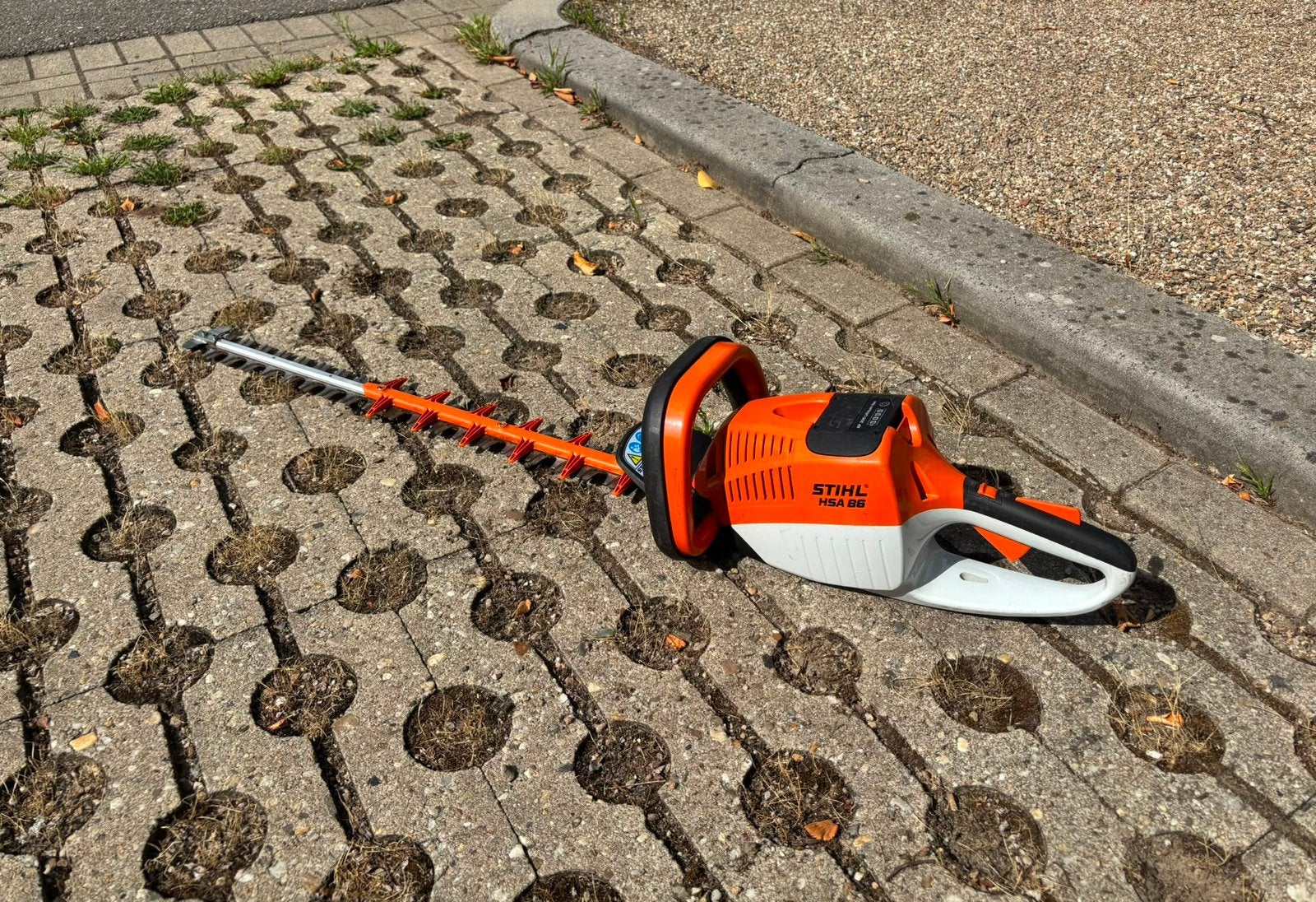 STIHL HSA 86 Heggenschaar 2018 Accu 62cm Meslengte, Ophalen of Verzenden, Zo goed als nieuw