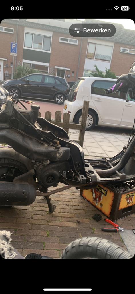 Zip frame a1 keurbaar evt te ruil, Ophalen, Zo goed als nieuw, Benzine, Zip