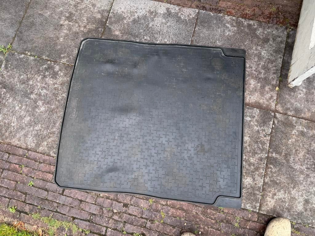 Travall Hondenrek & Kofferbakmat VW Passat Variant B8 (2014-, Ophalen of Verzenden, Gebruikt