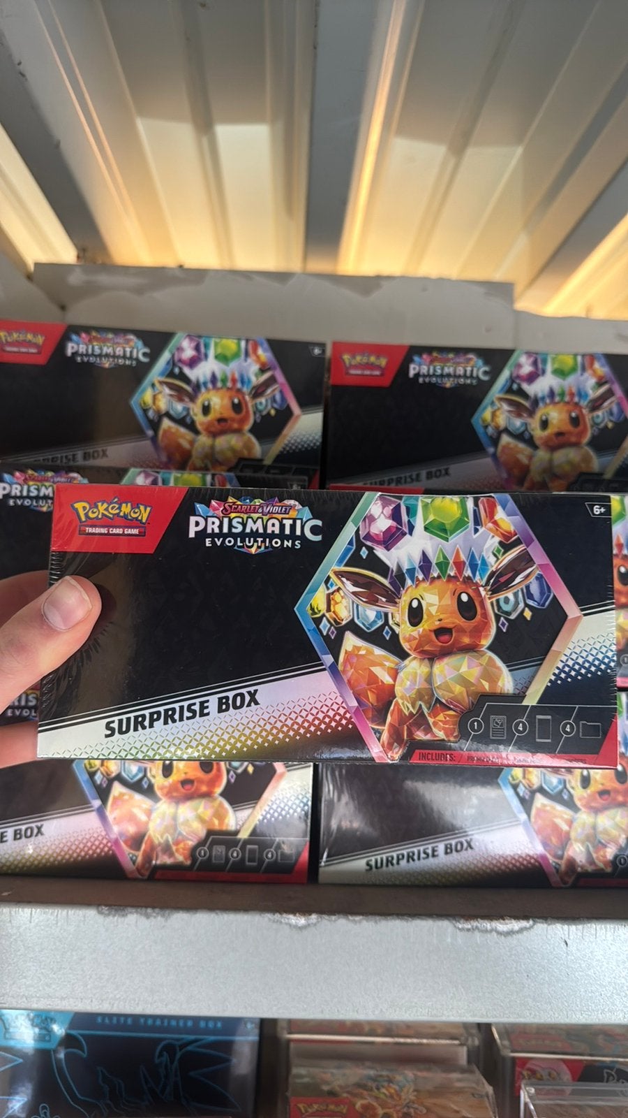 Prismatic evolutions surprise box, Ophalen of Verzenden, Nieuw