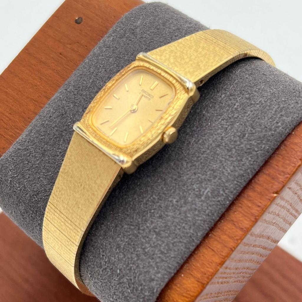 Seiko Quartz Dameshorloge Vintage 80s goudkleur -Nette staat, Sieraden, Tassen en Uiterlijk, Horloges | Dames, Ruilrijk, Zo goed als nieuw