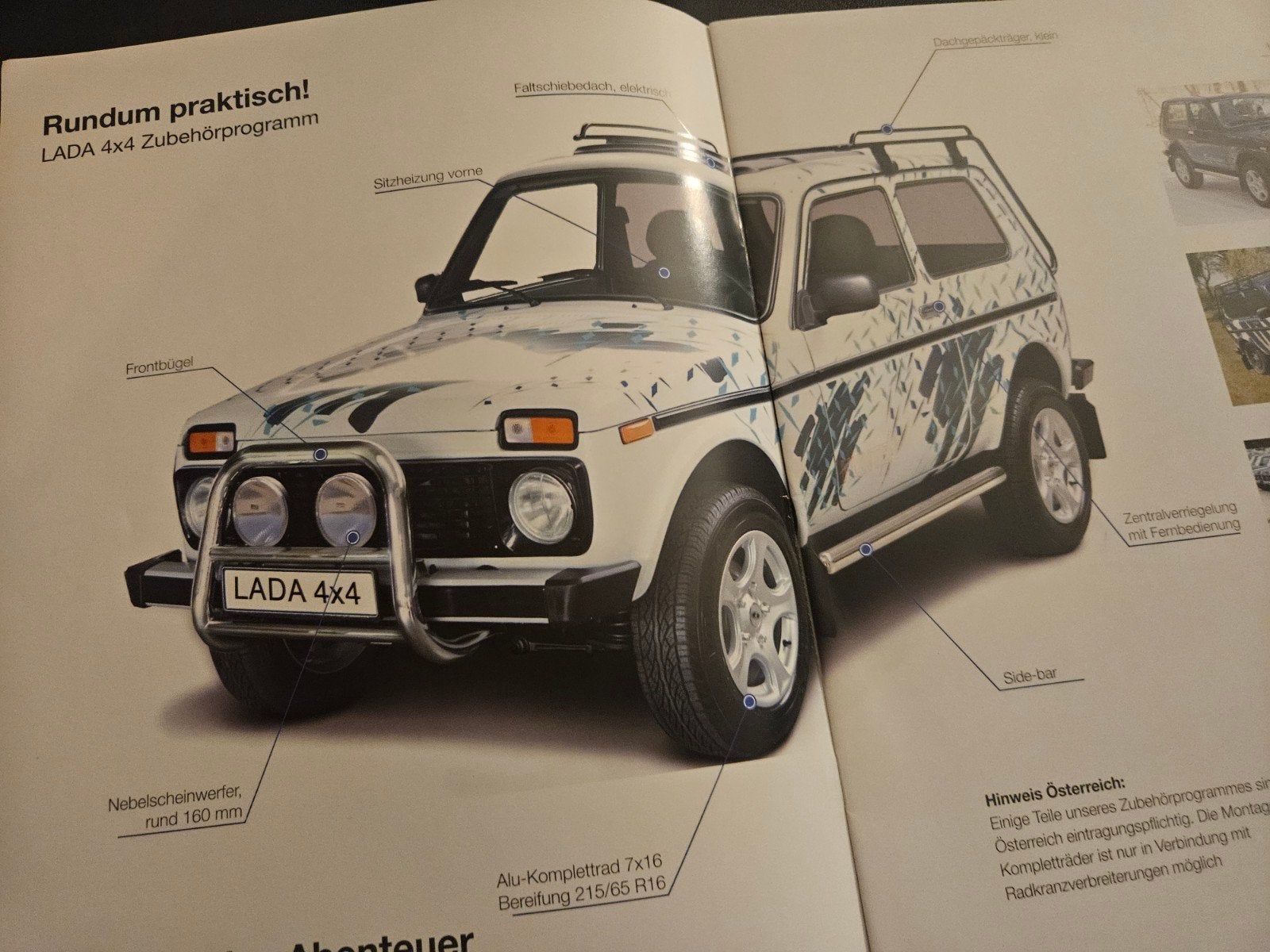 Brochure Lada Niva 4x4 2012, Ophalen of Verzenden, Zo goed als nieuw, Overige merken