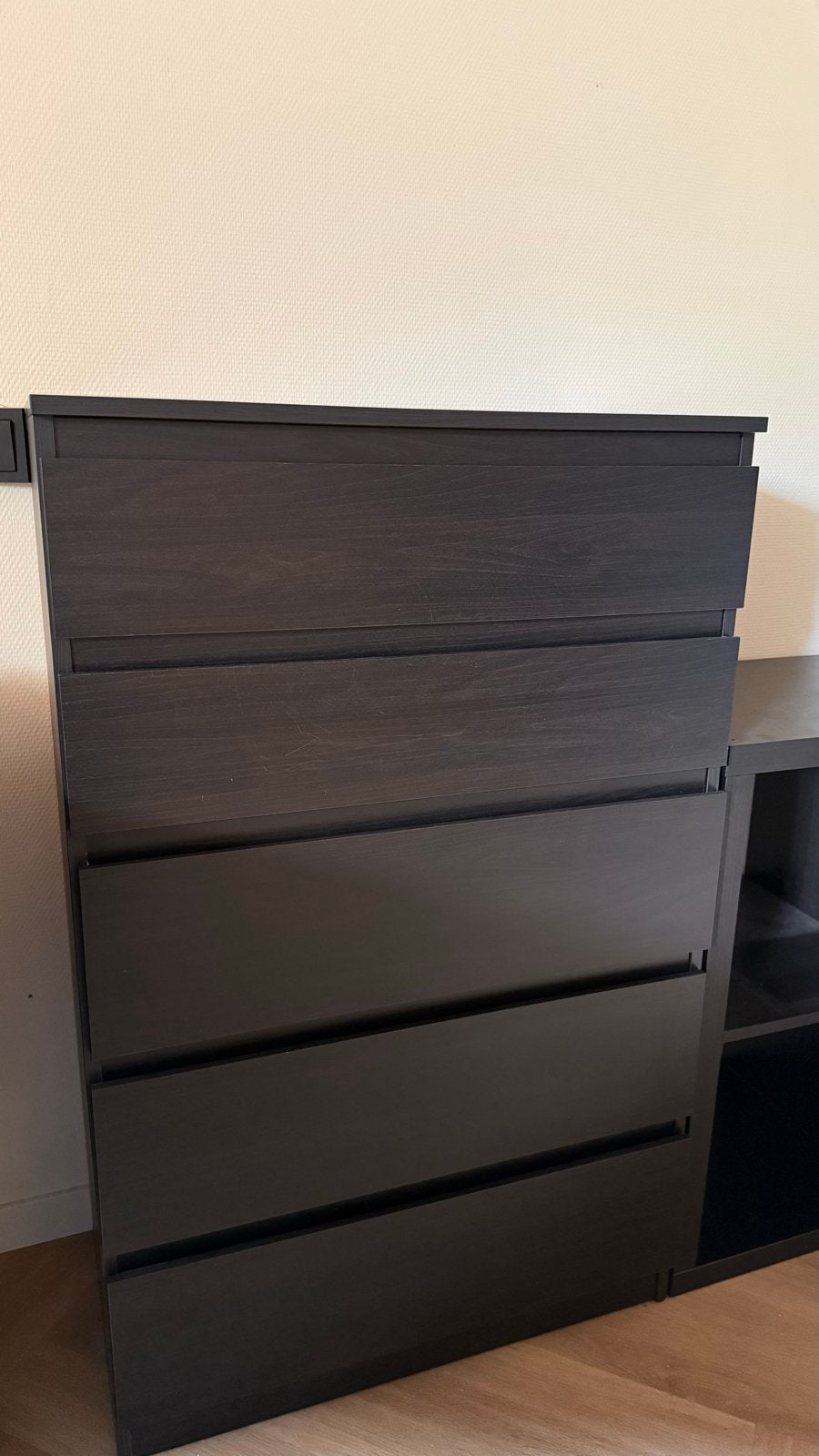IKEA Malm kast - Donkerbruin/zwart, Huis en Inrichting, Kasten | Ladekasten, Ophalen, Gebruikt, 100 tot 150 cm, 50 tot 100 cm