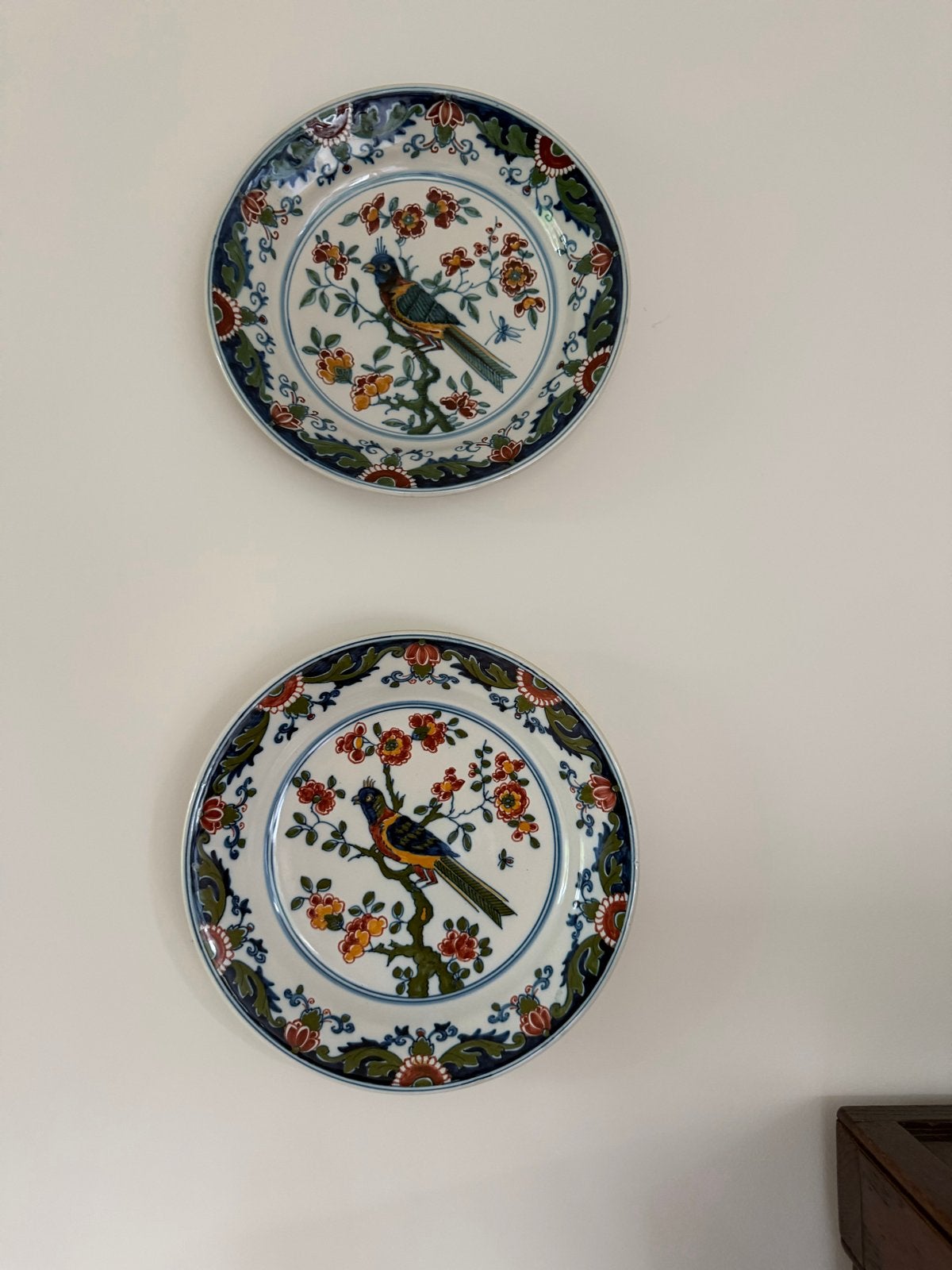 Set van 3 Makkum aardewerk wandborden met vogeldecor, Ophalen