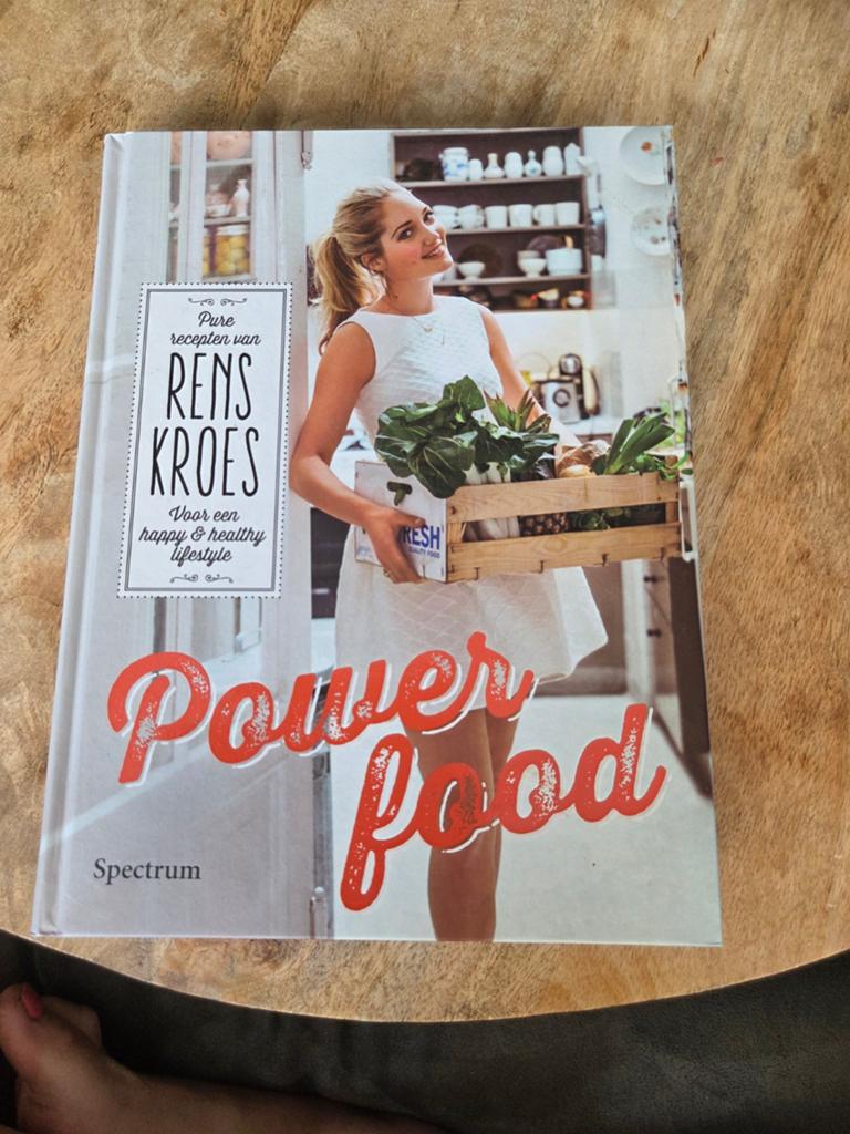 Power Food - RENS KROES - Kookboek Gezond Eten, Boeken, Kookboeken, Gezond koken, Ophalen of Verzenden, Zo goed als nieuw, Rens Kroes
