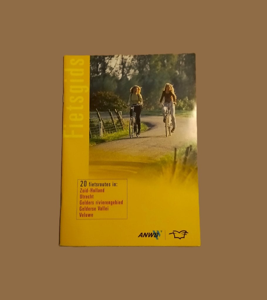ANWB Fietsgids Midden-Nederland: 20 Fietsroutes, Ophalen of Verzenden, Zo goed als nieuw, ANWB, Benelux