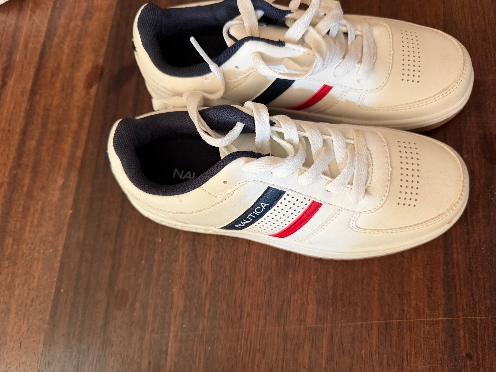 Nautica sneakers voor kinderen - Wit met rood/blauw, Ophalen of Verzenden, Gebruikt, Jongen of Meisje, Schoenen