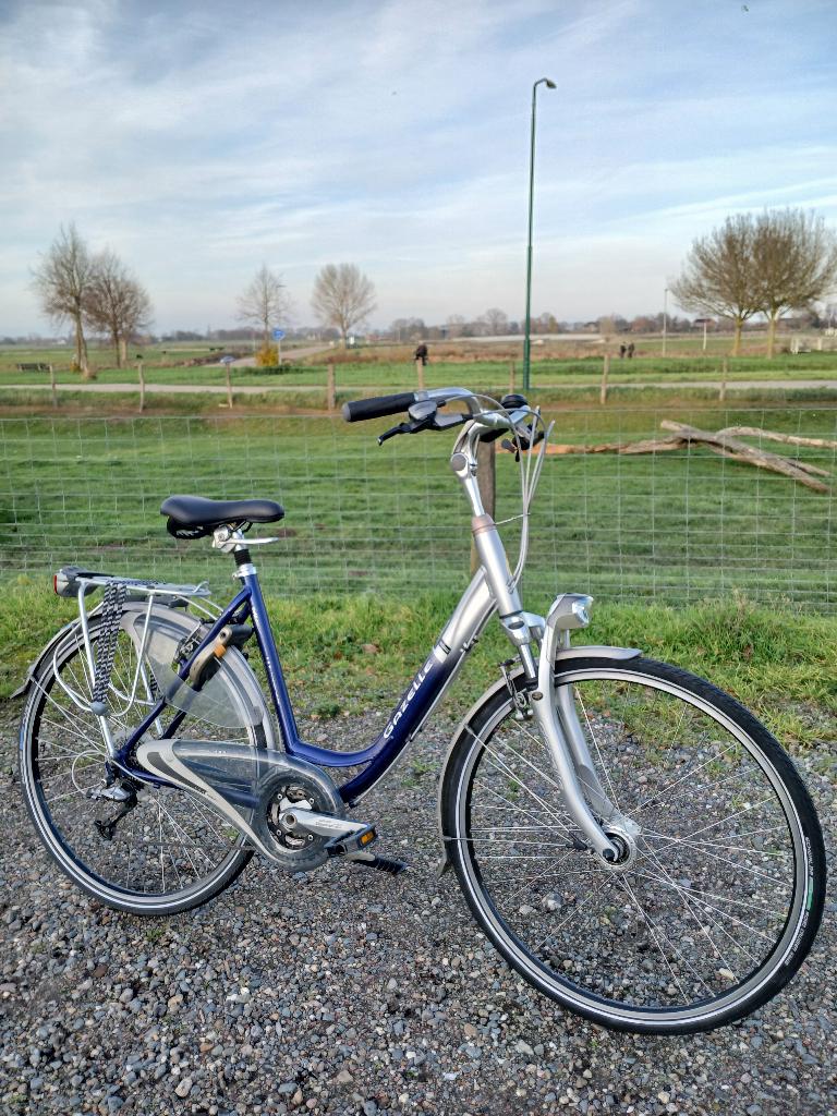 GAZELLE LAUSANNE GOLDLINE - NIEUWSTAAT - FRAME 53 / 27 V, Ophalen, 28 inch, 53 tot 56 cm, Velgrem