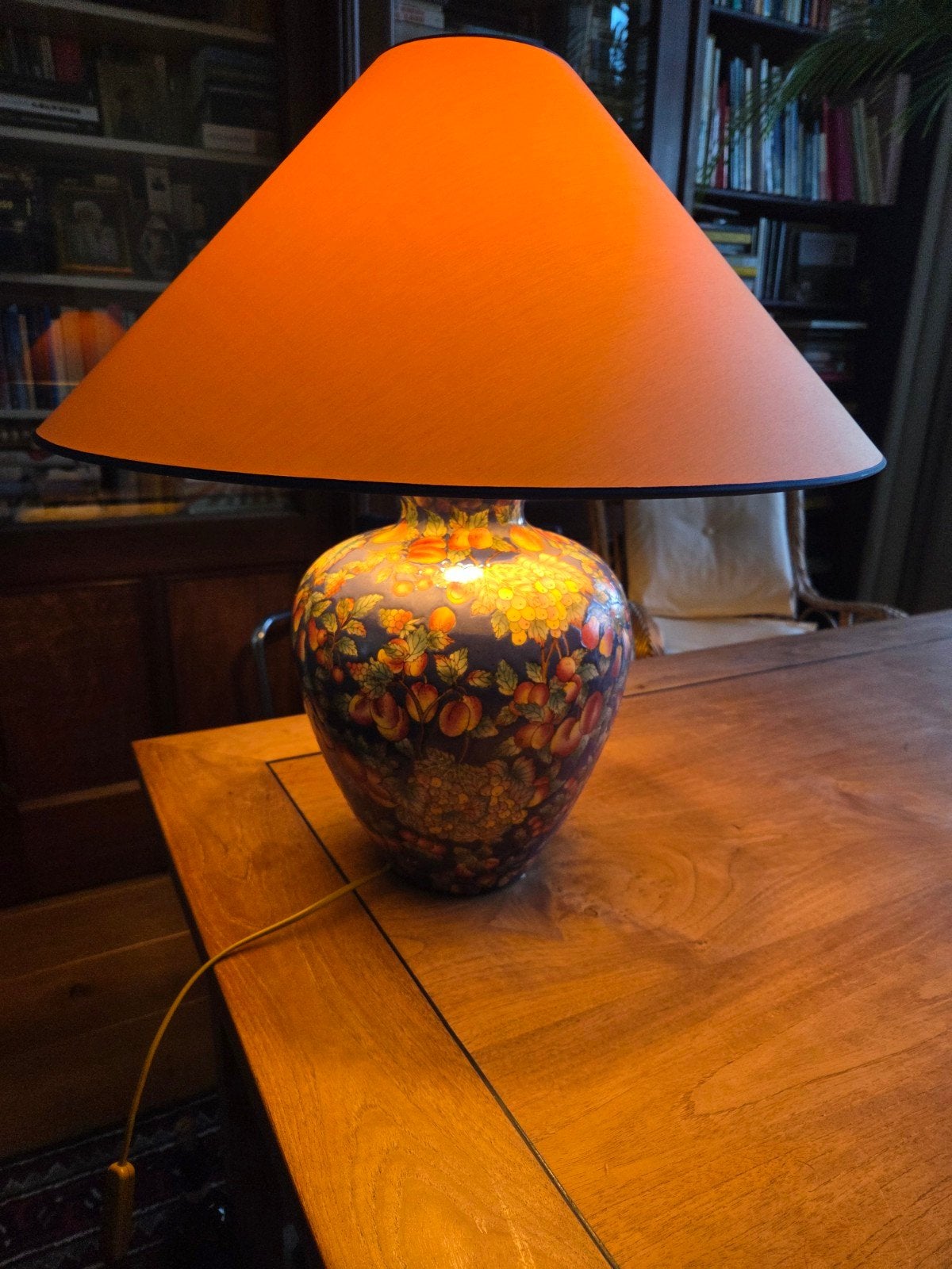 Blauw gebloemde lampvoet schemerlamp, Huis en Inrichting, Lampen | Tafellampen, Gebruikt, Vintage, Keramiek, Schemerlamp