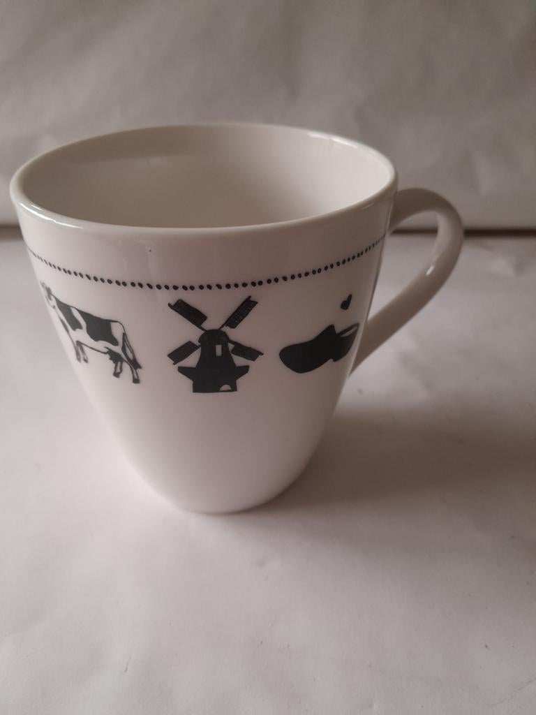 Dutch Floral Original Beker met Hollandse Taferelen, Huis en Inrichting, Keuken | Servies, Keramiek, Ophalen of Verzenden, Zo goed als nieuw