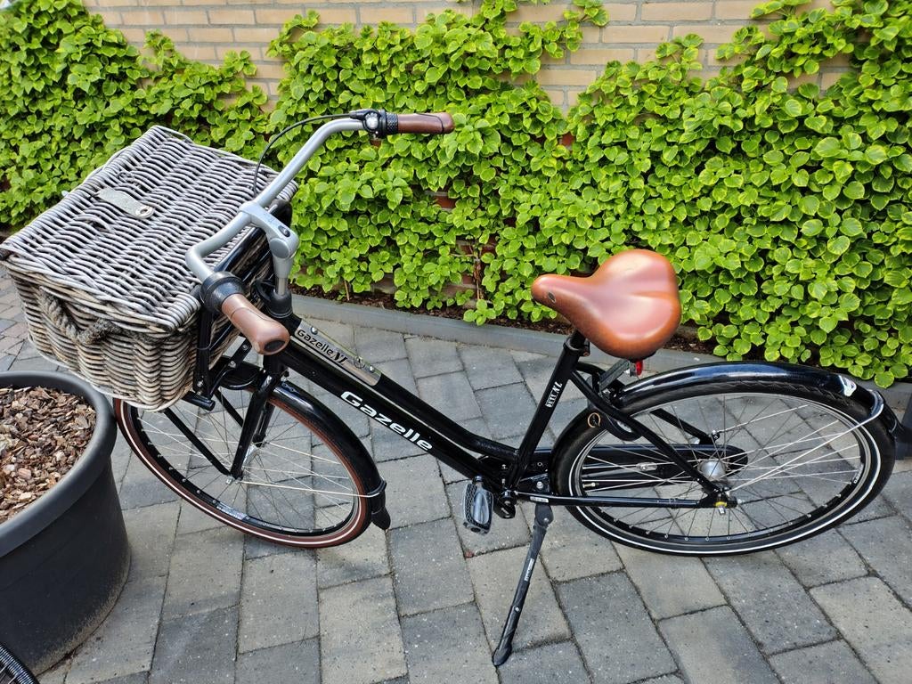 Gazelle Heavy Duty damesfiets met mand framemaat 54, Fietsen en Brommers, Fietsen | Dames | Damesfietsen, Ophalen, Gazelle