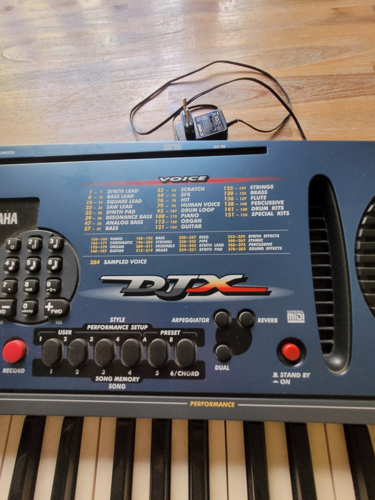 Foto 4 van Yamaha DJX Keyboard - Digitale Dance Music Workstation