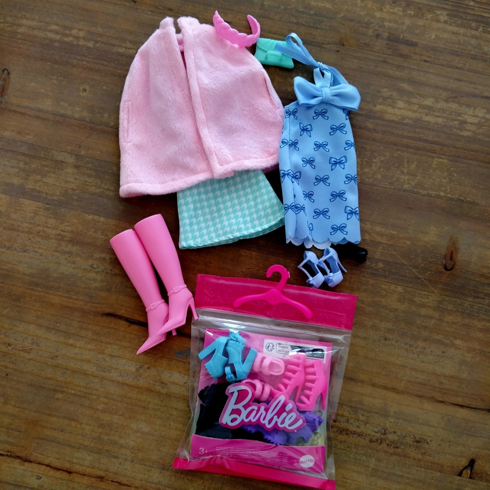 Barbie fashion kleding en schoenen NIEUW, Ophalen of Verzenden, Nieuw, Barbie
