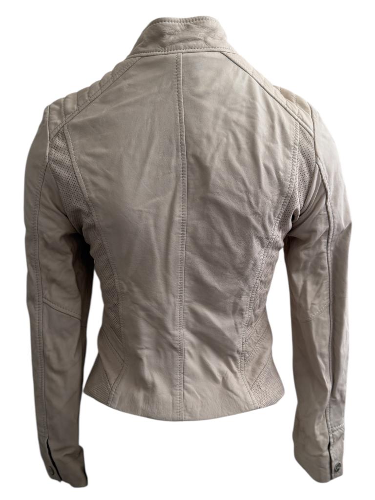 Arma jack XS, Zwart, Ophalen of Verzenden, Zo goed als nieuw, Maat 34 (XS) of kleiner