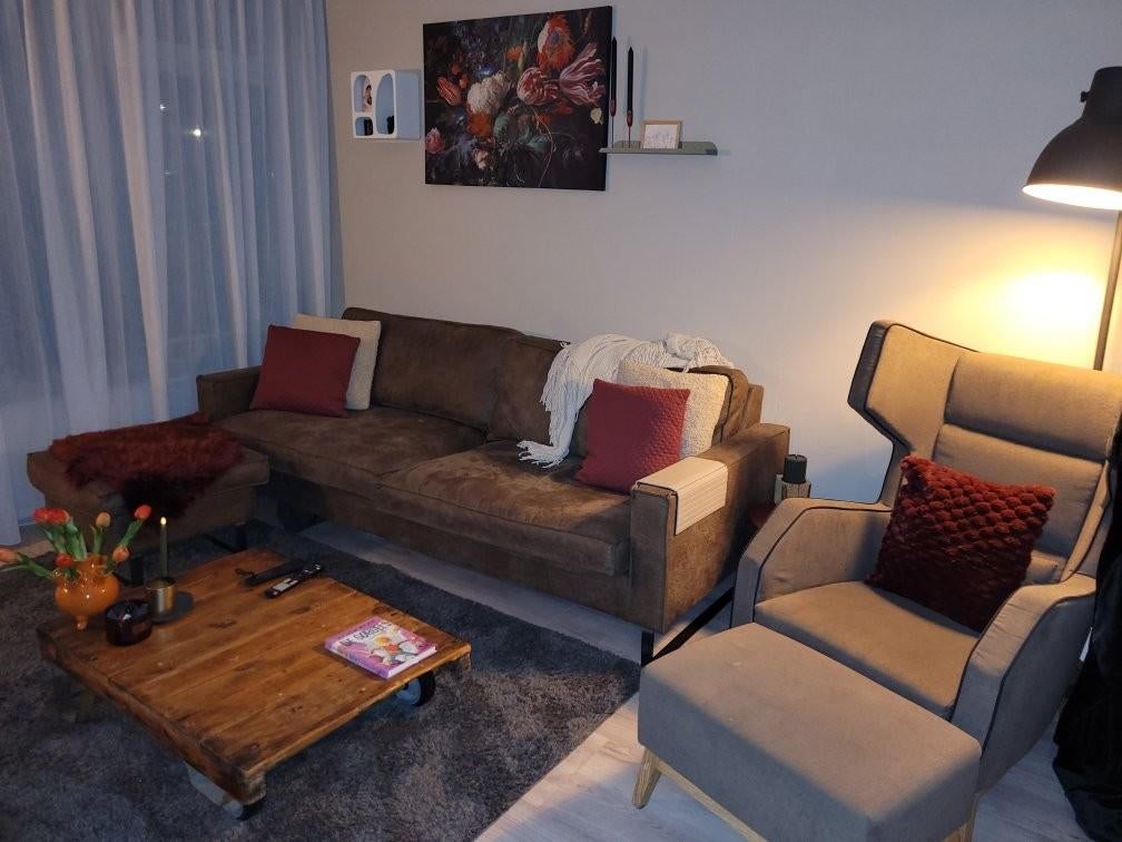 Comfortabele bruine driezitsbank met chaise longue, Ophalen, 250 tot 300 cm, Gebruikt, Modern, industrieel