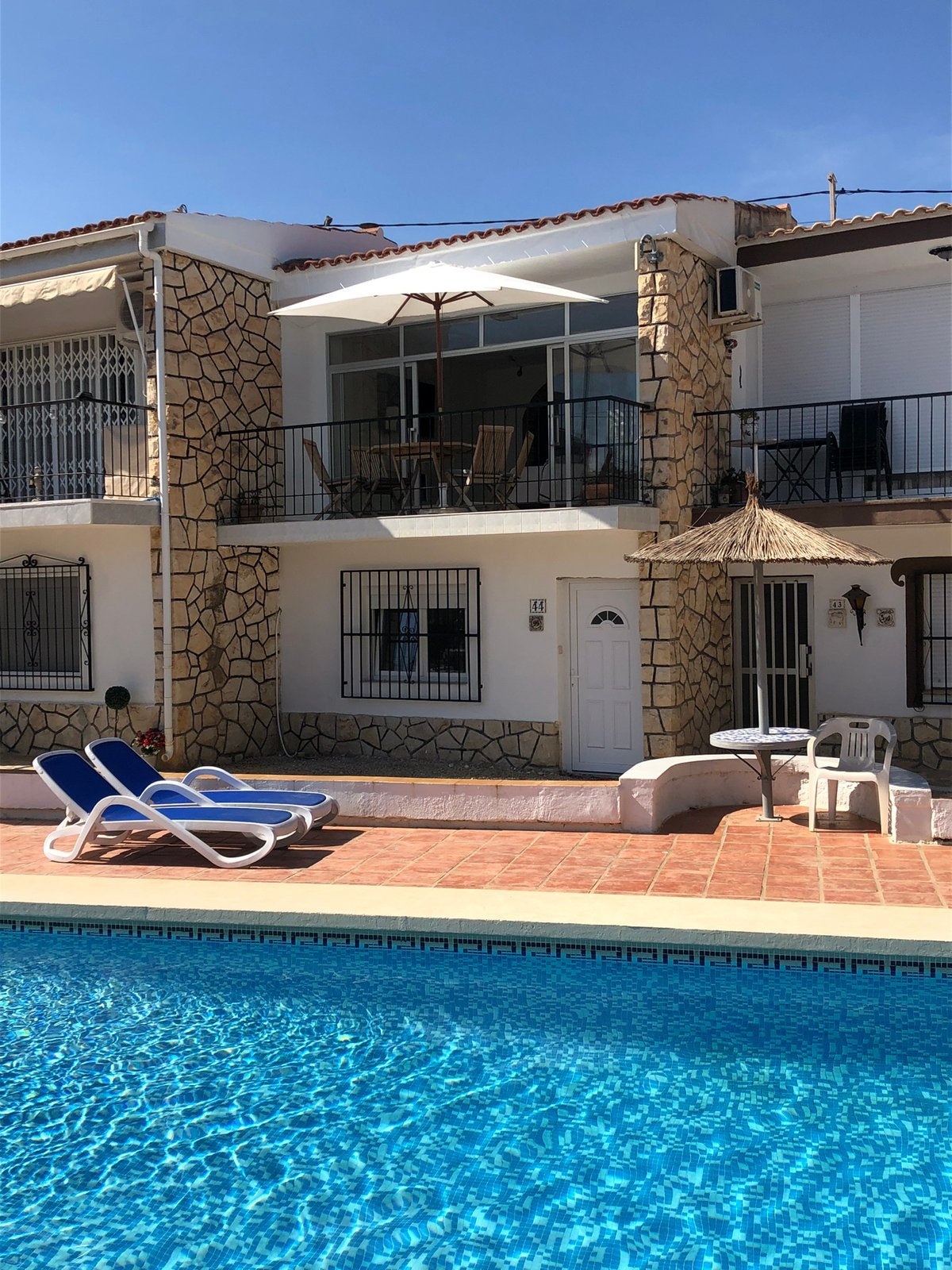 Te Huur: Luxe Vakantiewoning te Albir Costa Blanca Spanje, Dorp, Chalet, Bungalow of Caravan, Eigenaar, 3 slaapkamers