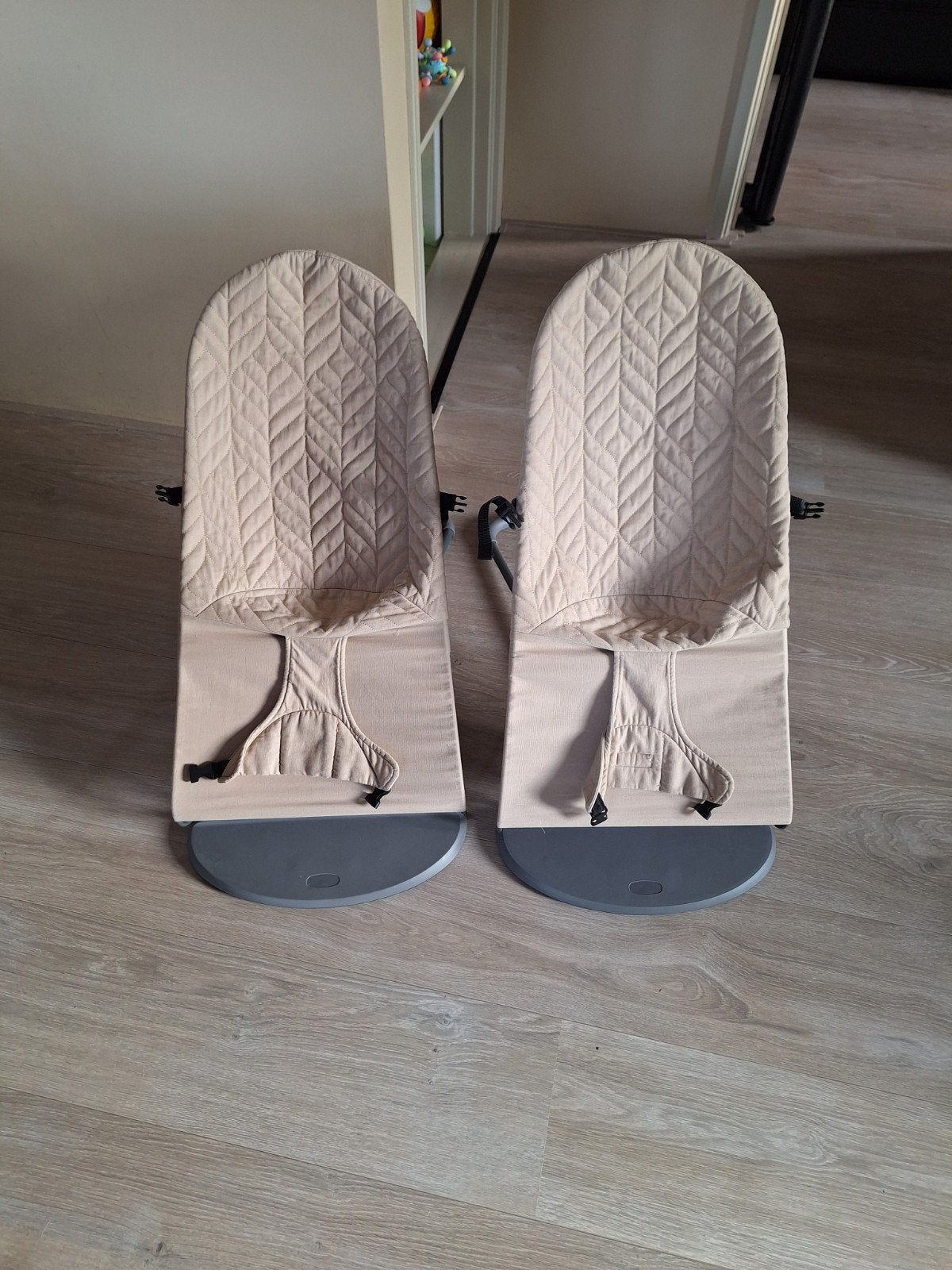 wipstoeltje per stuk, Kinderen en Baby's, Wipstoel, Met gordel(s) of riempje(s), Zo goed als nieuw, Ophalen