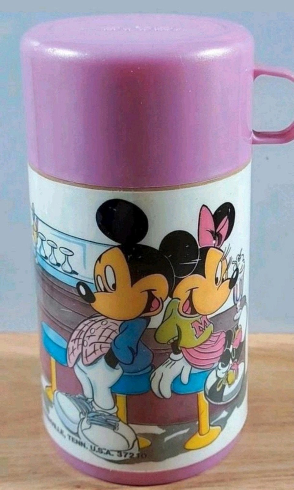 VINTAGE ALLADIN DRINKFLES MET BEKER*MICKEY&MINNIE*JUKEBOX, Verzenden, Mickey Mouse, Zo goed als nieuw, Servies