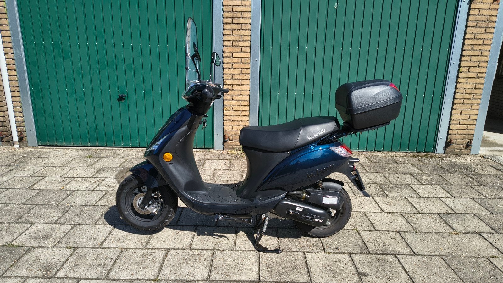La Souris snorscooter 2025 - Z.G.A.N. met weinig kilometers, Ophalen, Zo goed als nieuw, Benzine, Overige merken