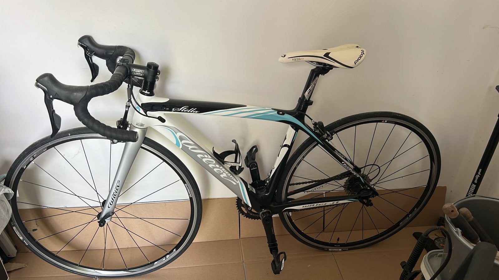Wilier Stella Dames Racefiets - Kleinste Maat, Fietsen en Brommers, 28 inch, Gebruikt, Carbon, Velgrem