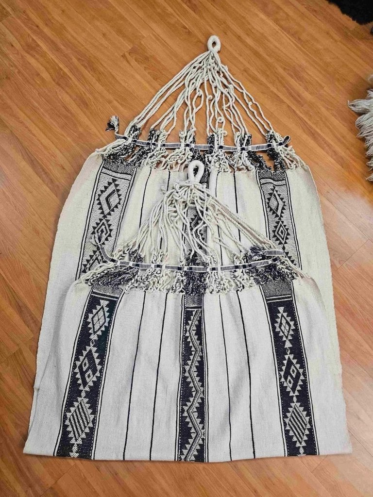 Hangmat zwart-ecru 270/110 cm, Gebruikt, Djt@dejuistetoon.eu, Ophalen of Verzenden, Mon Plaisir 19, Etten-Leur, Netherlands
